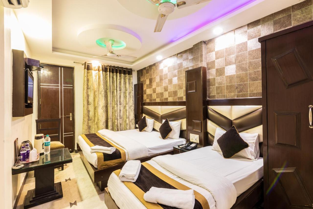 Hotel Grand Shyam- In Front Of New Delhi Railway Station-Couple Friendly نيودلهي المظهر الخارجي الصورة