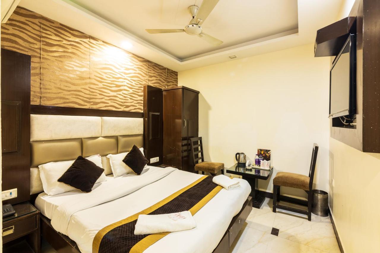 Hotel Grand Shyam- In Front Of New Delhi Railway Station-Couple Friendly نيودلهي المظهر الخارجي الصورة