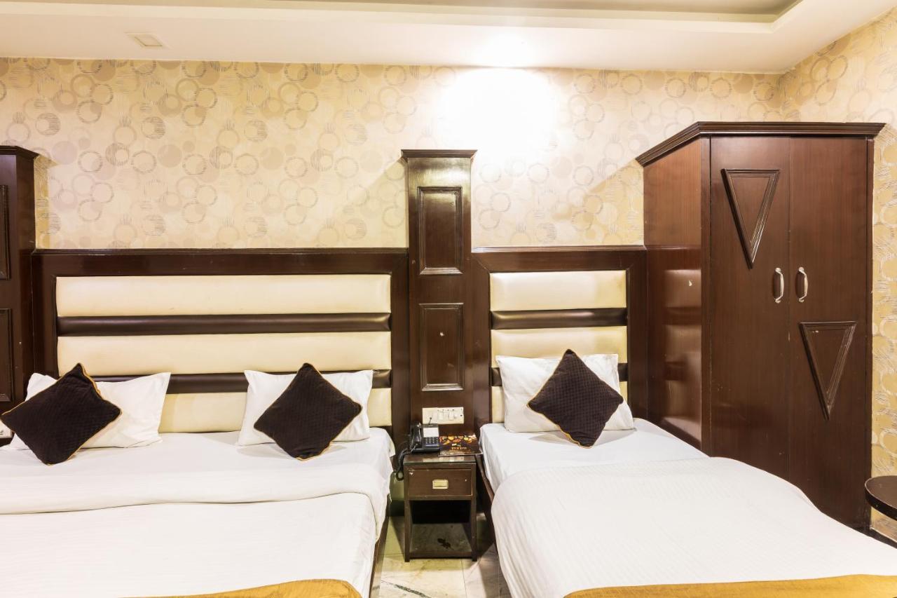 Hotel Grand Shyam- In Front Of New Delhi Railway Station-Couple Friendly نيودلهي المظهر الخارجي الصورة
